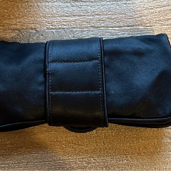 New Gucci black clutch with gold accents in box with dust bag - Picture 5 of 7